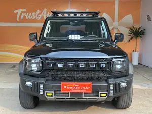 Jetour T2 2.0 Petrol AWD 2024 Black