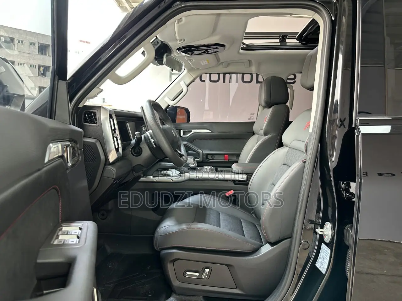 Jetour T2 2.0 Petrol AWD 2024 Black