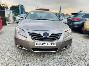Toyota Camry Base 4dr Sedan (2.4L 4cyl 5M) 2009 Gray