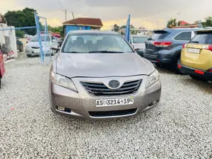 Toyota Camry Base 4dr Sedan (2.4L 4cyl 5M) 2009 Gray