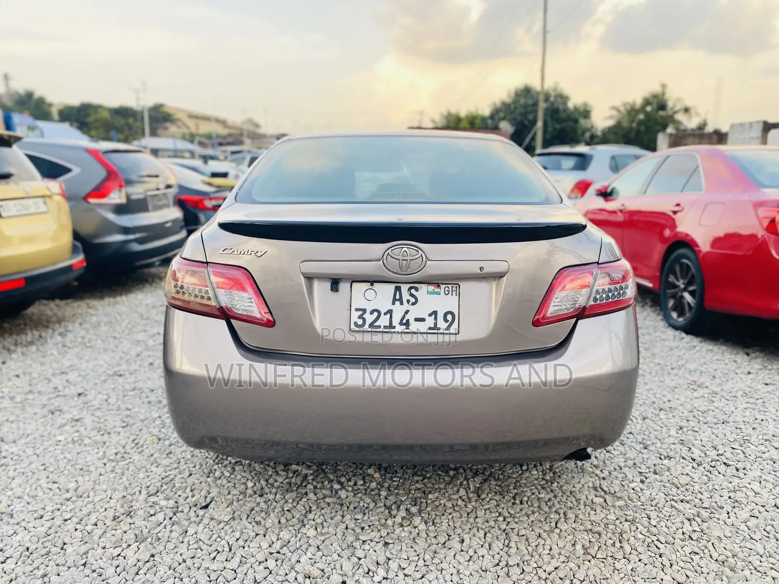 Toyota Camry Base 4dr Sedan (2.4L 4cyl 5M) 2009 Gray