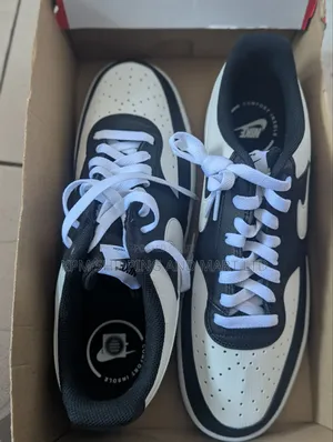 Nike Court Vision(Size 43 Usa)