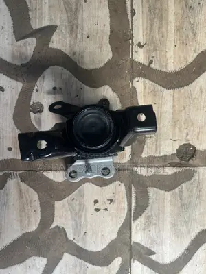 Toyota Corolla Engine Seat Side