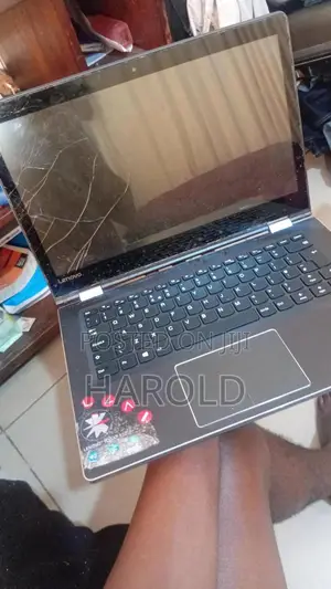 Laptop Lenovo Y50 4GB AMD A6 HDD+SSD 256GB