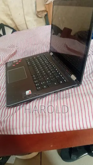 Laptop Lenovo Y50 4GB AMD A6 HDD+SSD 256GB