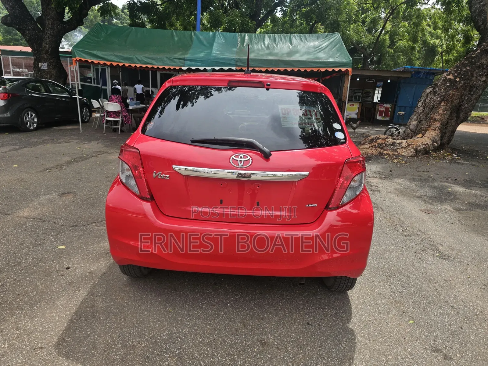 Toyota Vitz 1.3 AWD 3dr 2011 Red