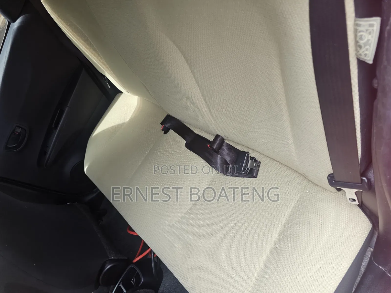 Toyota Vitz 1.3 AWD 3dr 2011 Red