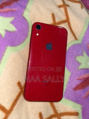 Apple iPhone XR 128 GB Red