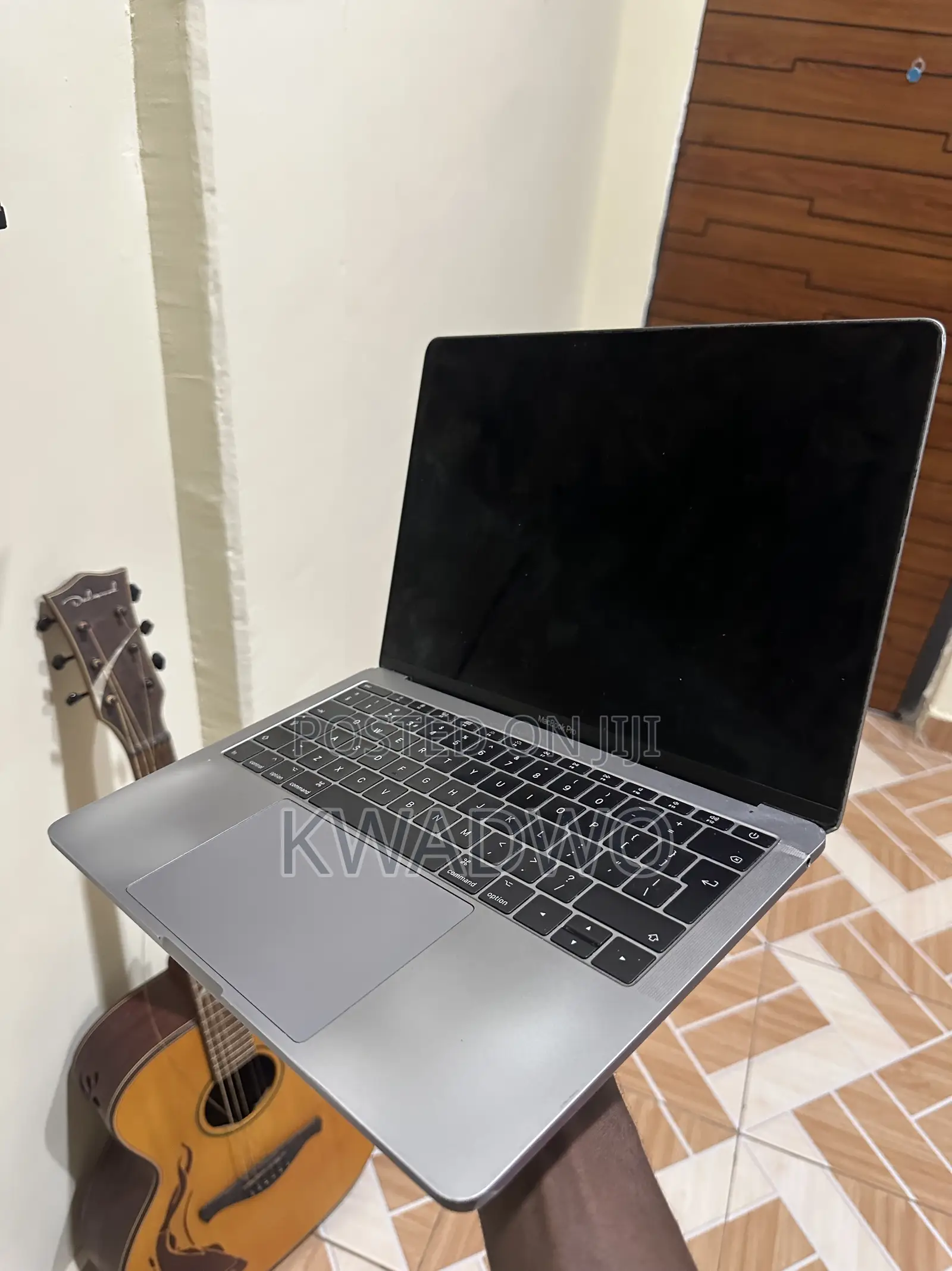 Laptop Apple MacBook Pro 2017 8GB Intel Core i5 SSD 512GB
