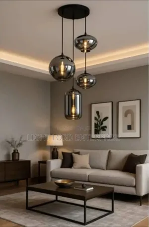 Chamber Cluster Glass Pendant Light