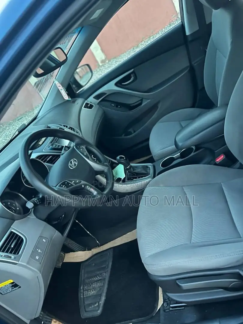 Hyundai Elantra SE 4dr Sedan (1.8L 4cyl 6A) 2015 Blue