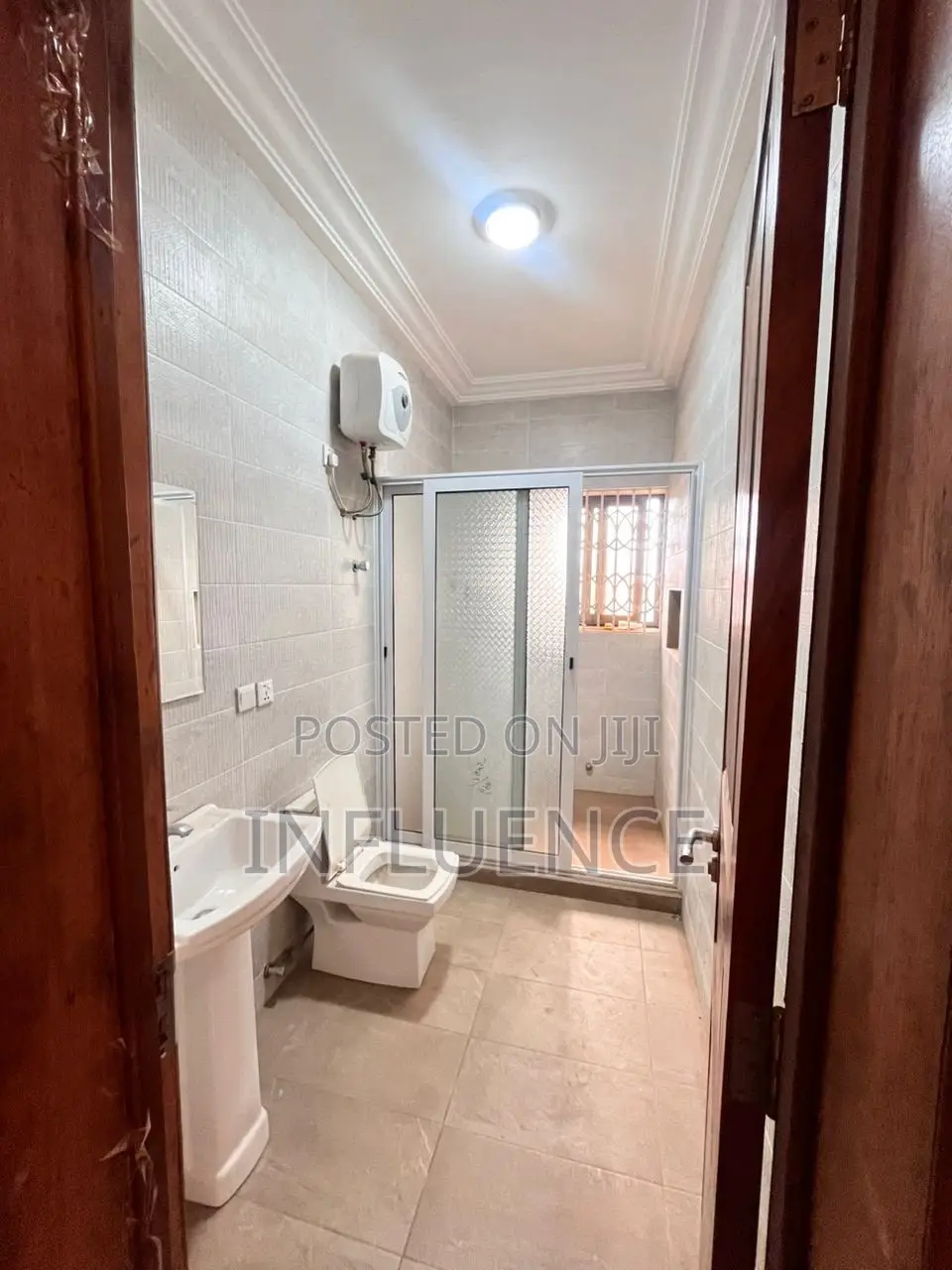 3bdrm House in East Legon for rent