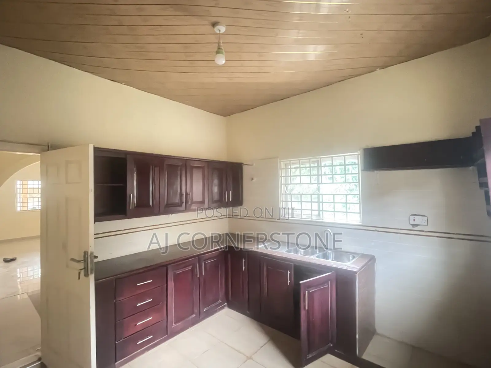 3bdrm House in Amasaman for rent