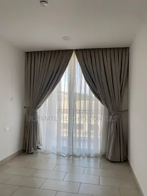 2bdrm Apartment in Labone, Coffee Shop Area for rent