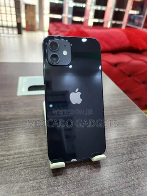 Apple iPhone 12 64 GB Black