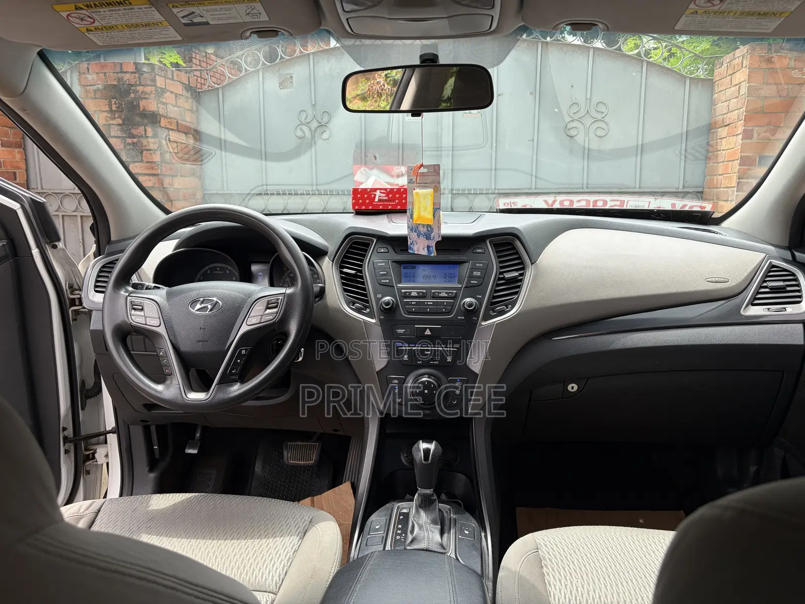 Hyundai Santa Fe 2013 White