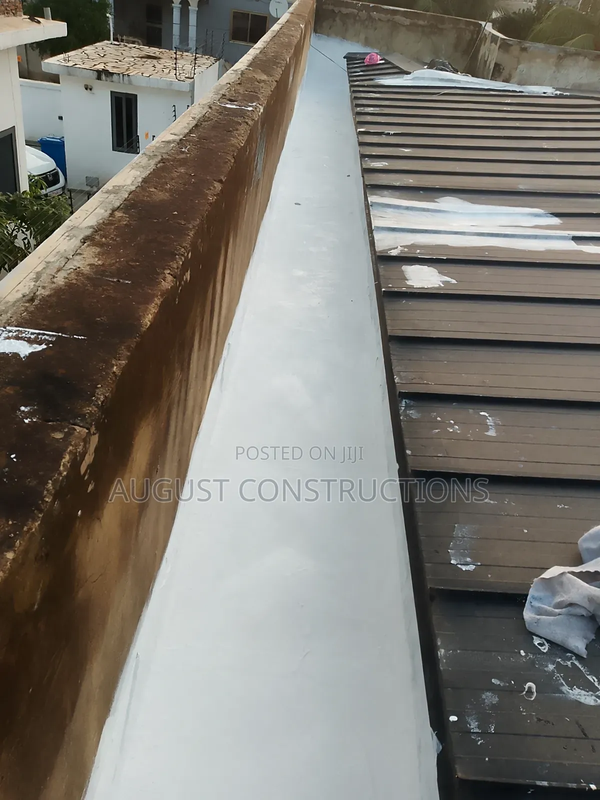 Secret Roof Gutter Treatment