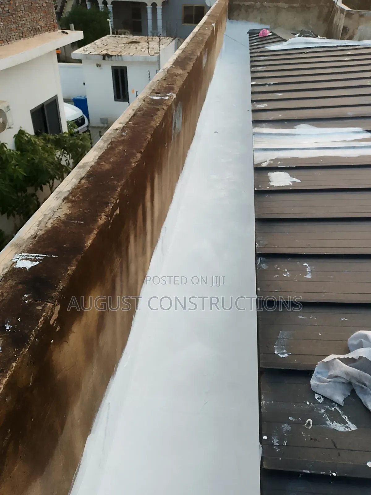 Secret Roof Gutter Treatment