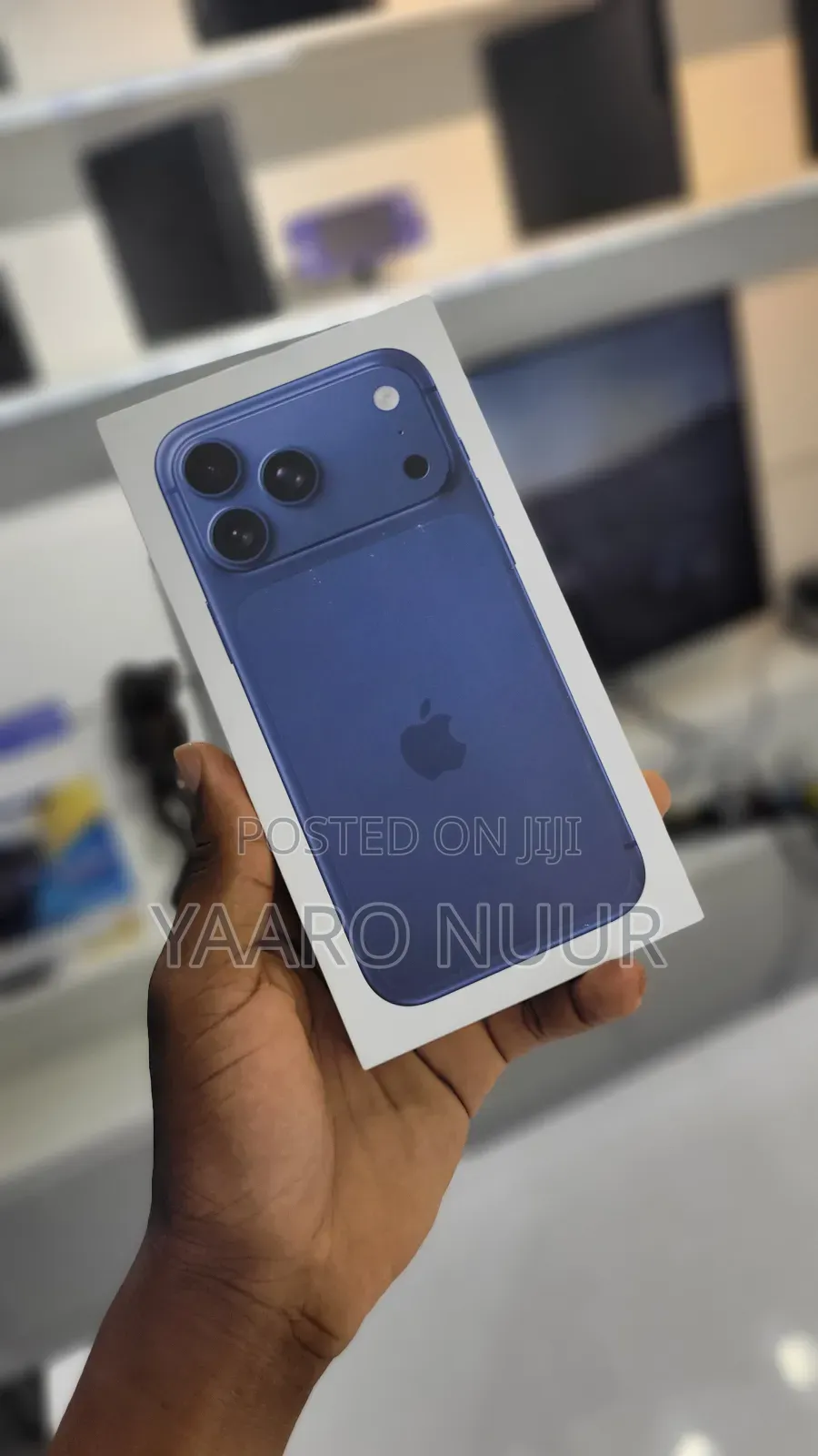 New Apple iPhone 17 Pro Max 256 GB Blue