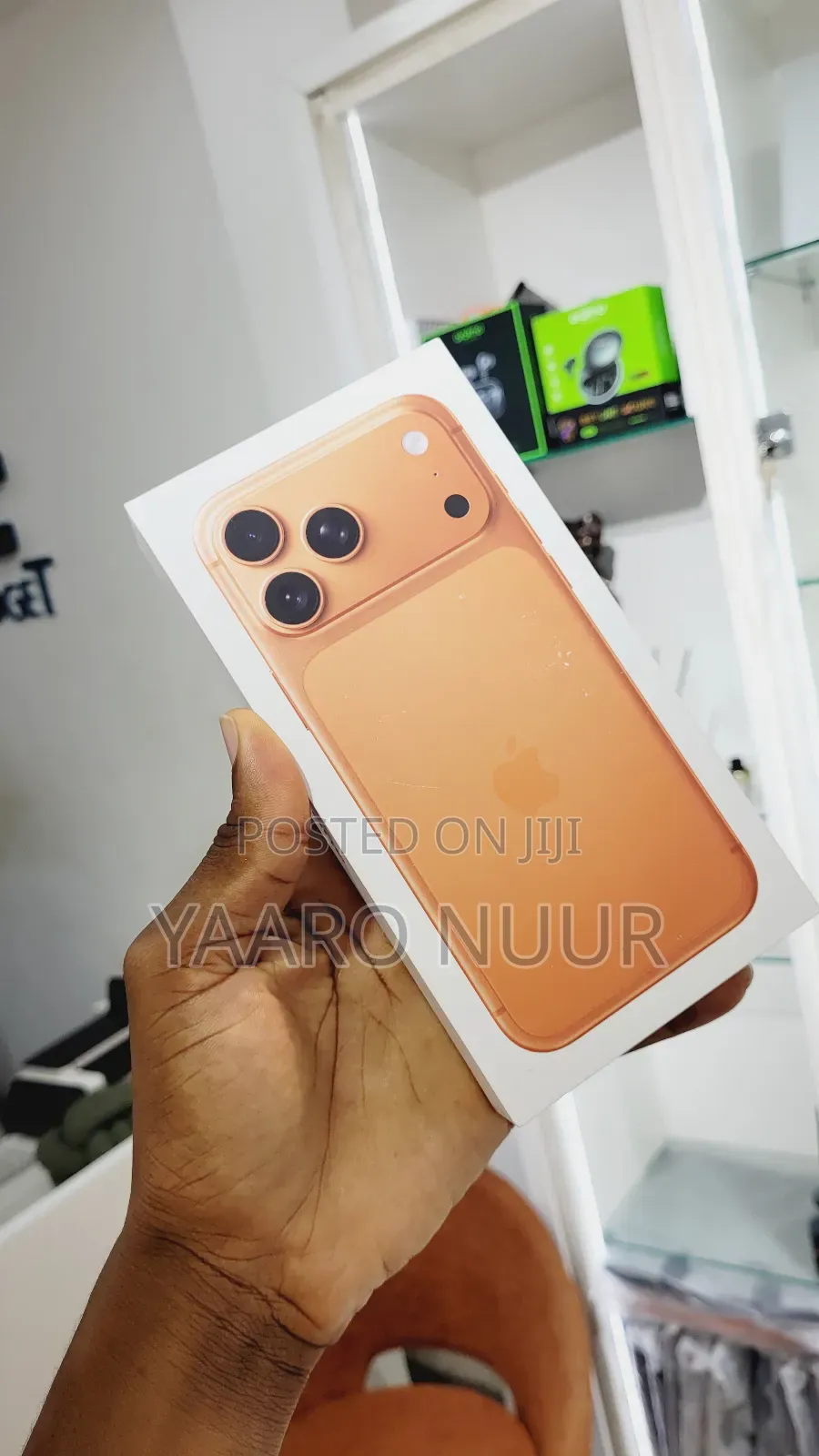 New Apple iPhone 17 Pro Max 256 GB Orange