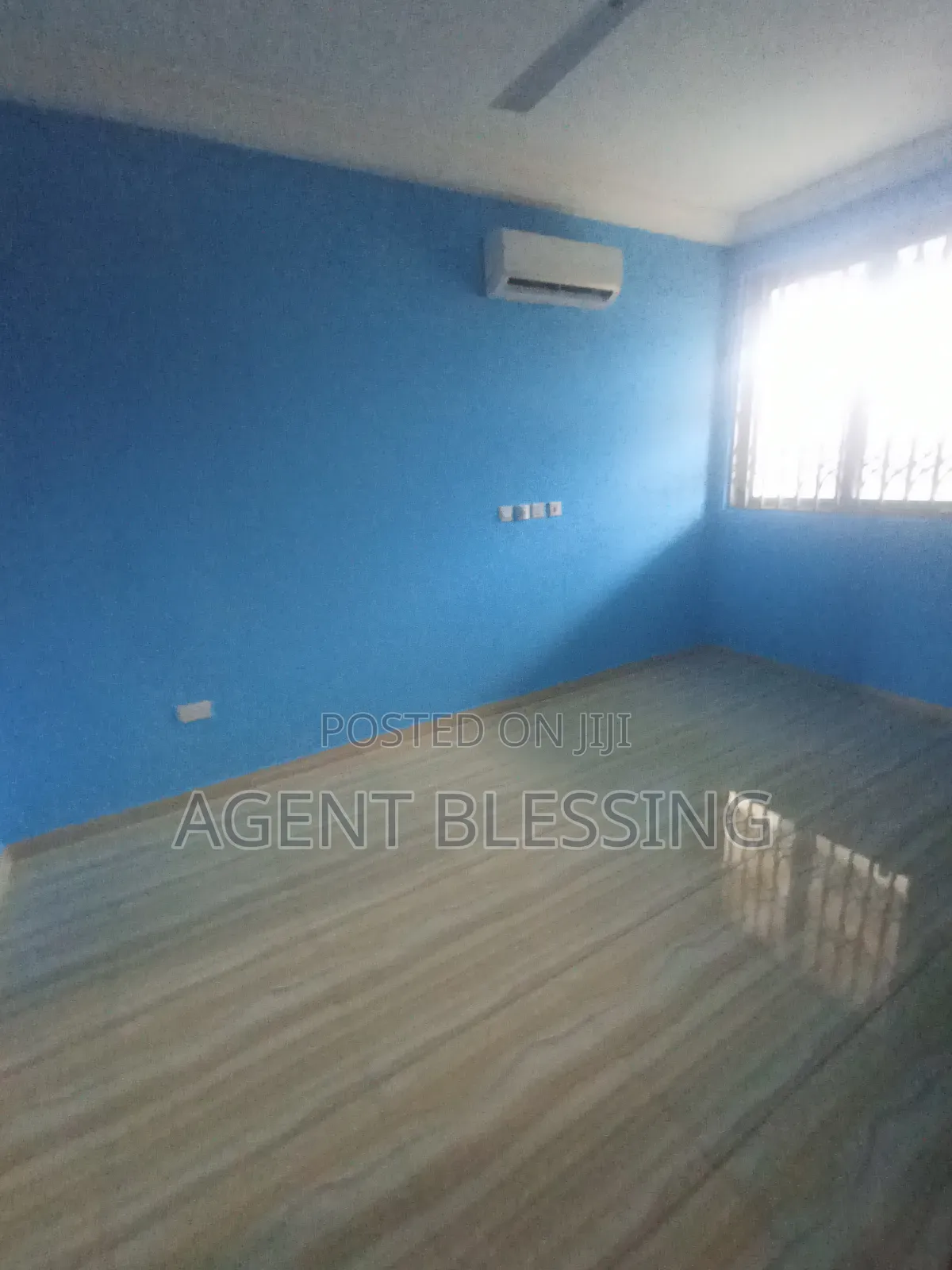 3bdrm Apartment in Afienya-Mataheko, Tema Metropolitan for rent