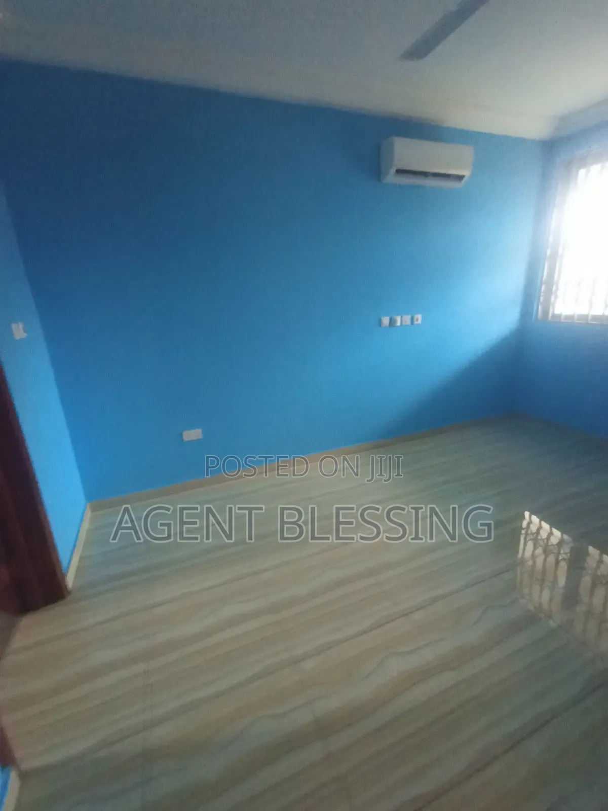 3bdrm Apartment in Afienya-Mataheko, Tema Metropolitan for rent