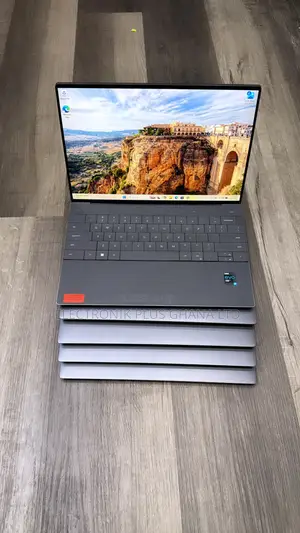 Laptop Dell XPS 13 Plus 9320 16GB Intel Core i7 SSD 512GB