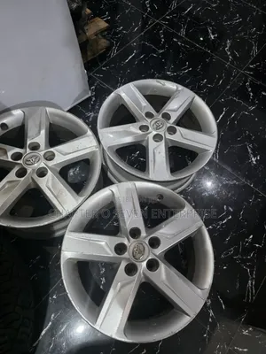 2014 Toyota Camry Se Rims