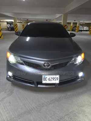 Toyota Camry SE Sport 4dr Sedan (2.5L 4cyl 6A) 2014 Gray