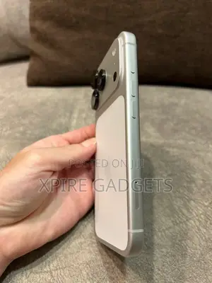 New Apple iPhone 17 Pro Max 1 TB Silver