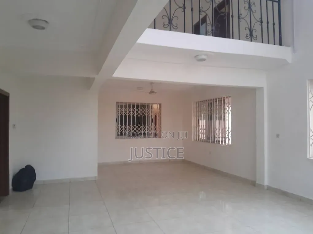 4bdrm House in Oyarifa, Ghana Flag for rent