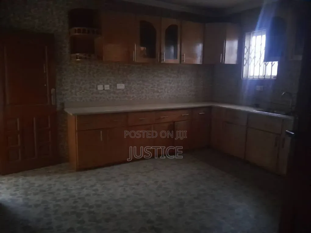 4bdrm House in Oyarifa, Ghana Flag for rent