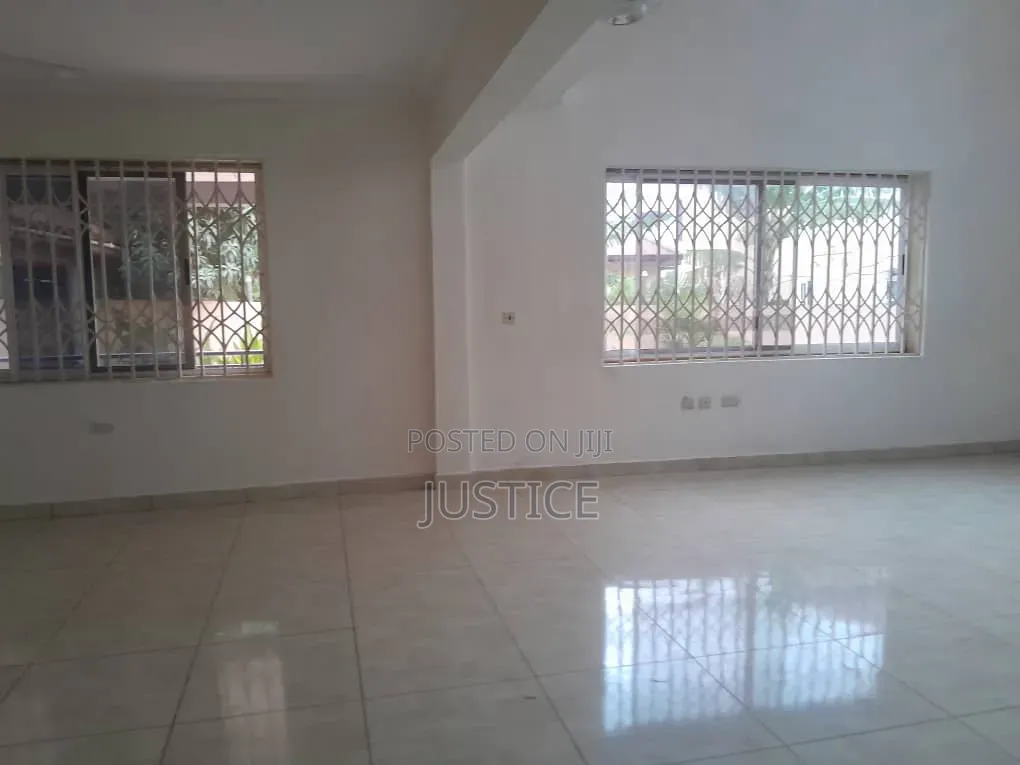 4bdrm House in Ayi Mensah Oyarifa for rent