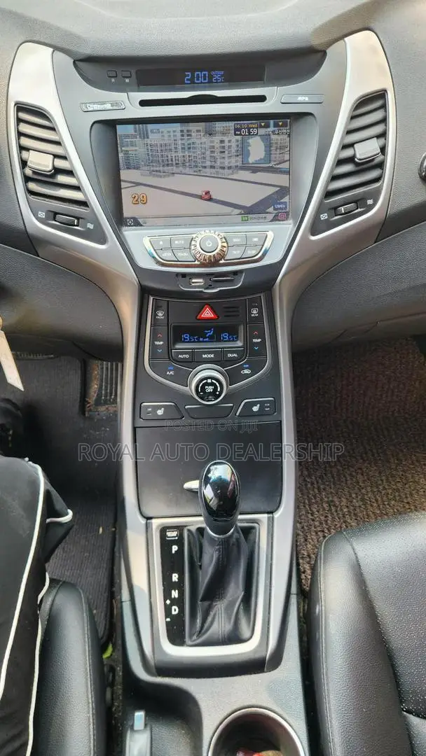 Hyundai Avante 2014 Gray