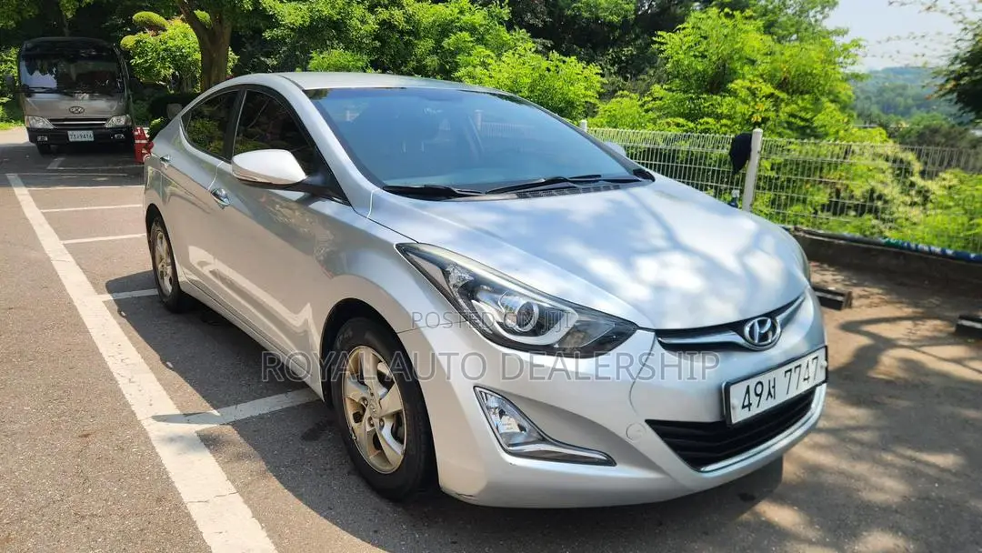 Hyundai Avante 2014 Gray