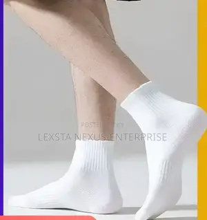 5 Socks in a Box (White)