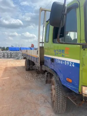 Hyundai 5 Ton