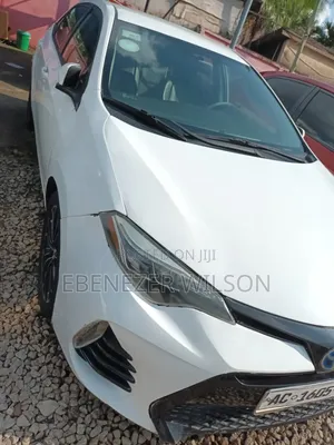 Toyota Corolla 2015 White