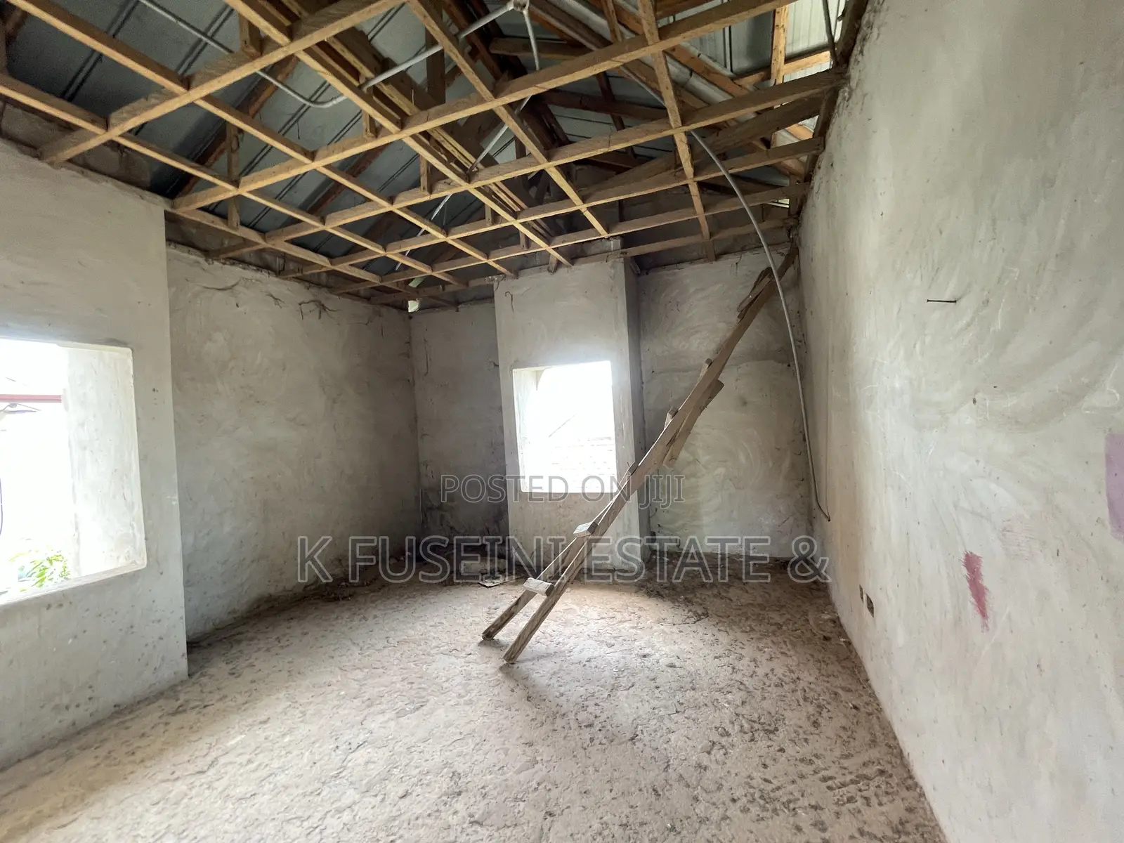 7bdrm House in K Fuseini Estate, Kumasi Metropolitan for sale