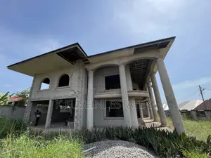 7bdrm House in K Fuseini Estate, Kumasi Metropolitan for sale