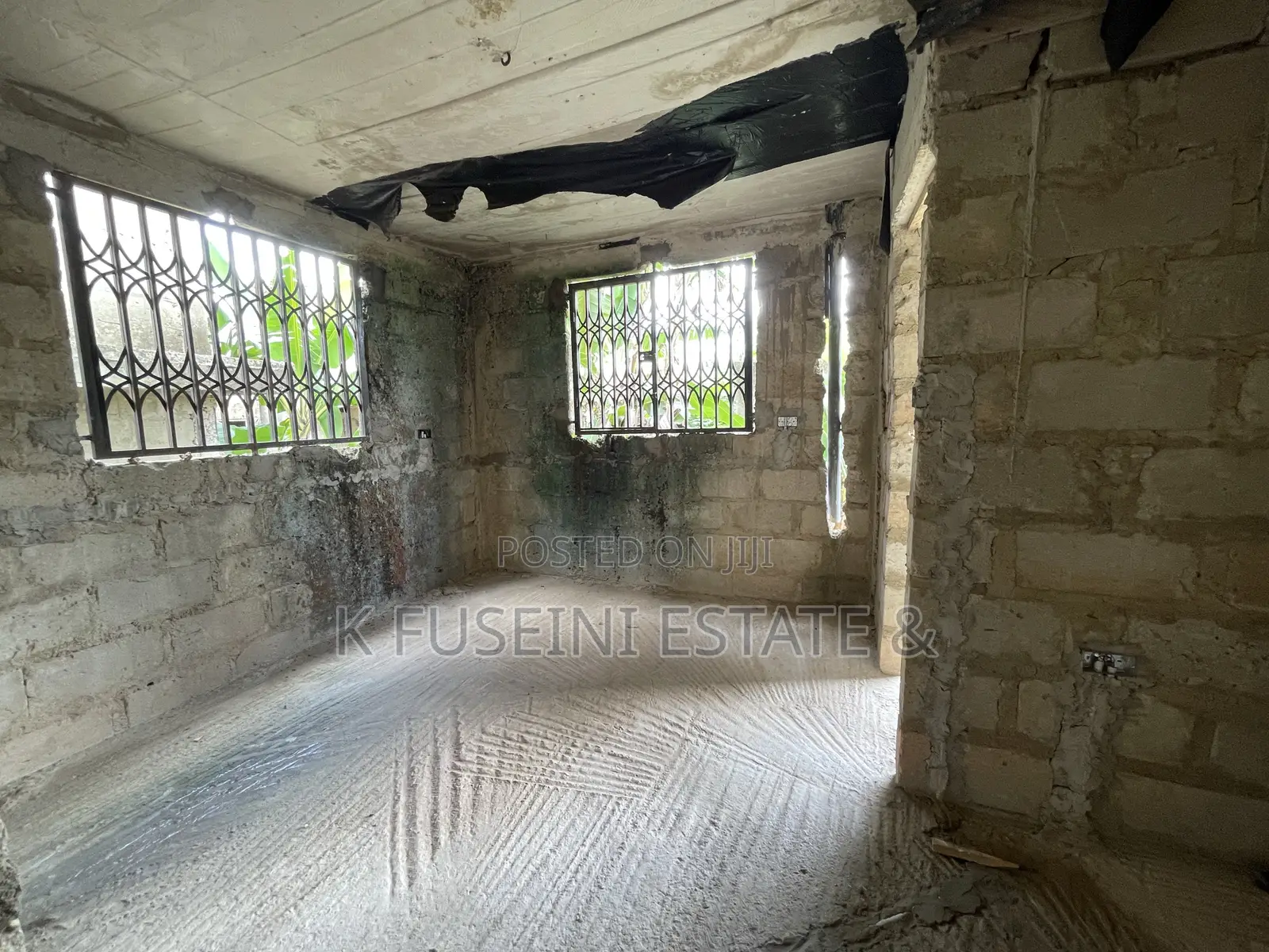 4 Bedrooms House For Sale At Abrepo