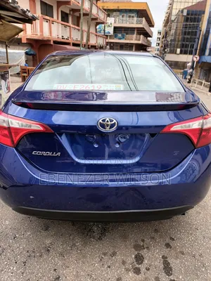 Toyota Corolla 2016 Blue