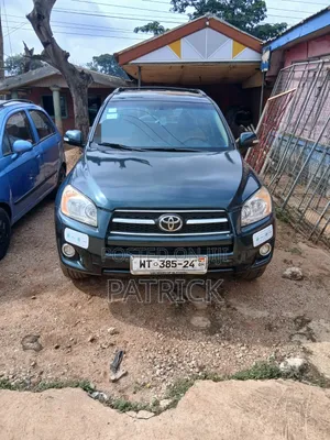 Toyota RAV4 2012 Black