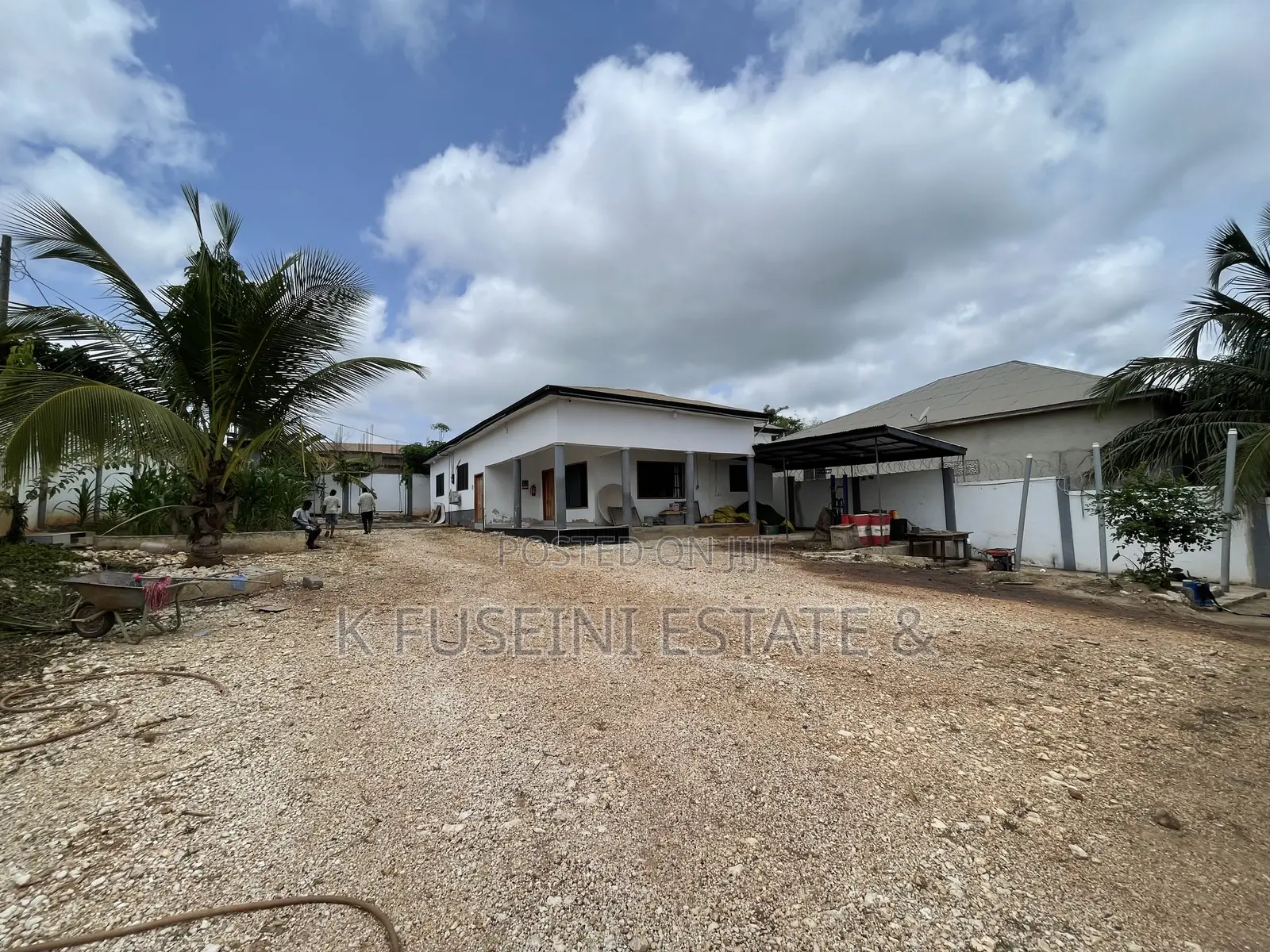 6bdrm House in K Fuseini Estate, Kumasi Metropolitan for sale