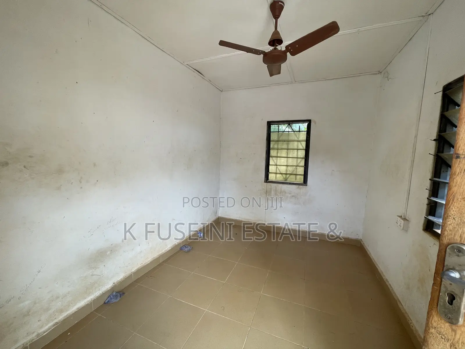 6bdrm House in K Fuseini Estate, Kumasi Metropolitan for sale