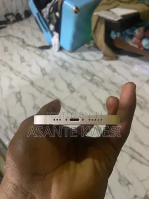 Apple iPhone 12 64 GB White