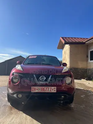 Nissan Juke 2018 Red