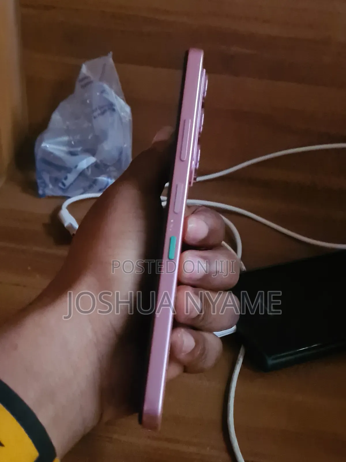 Infinix Hot 60i 128 GB Pink