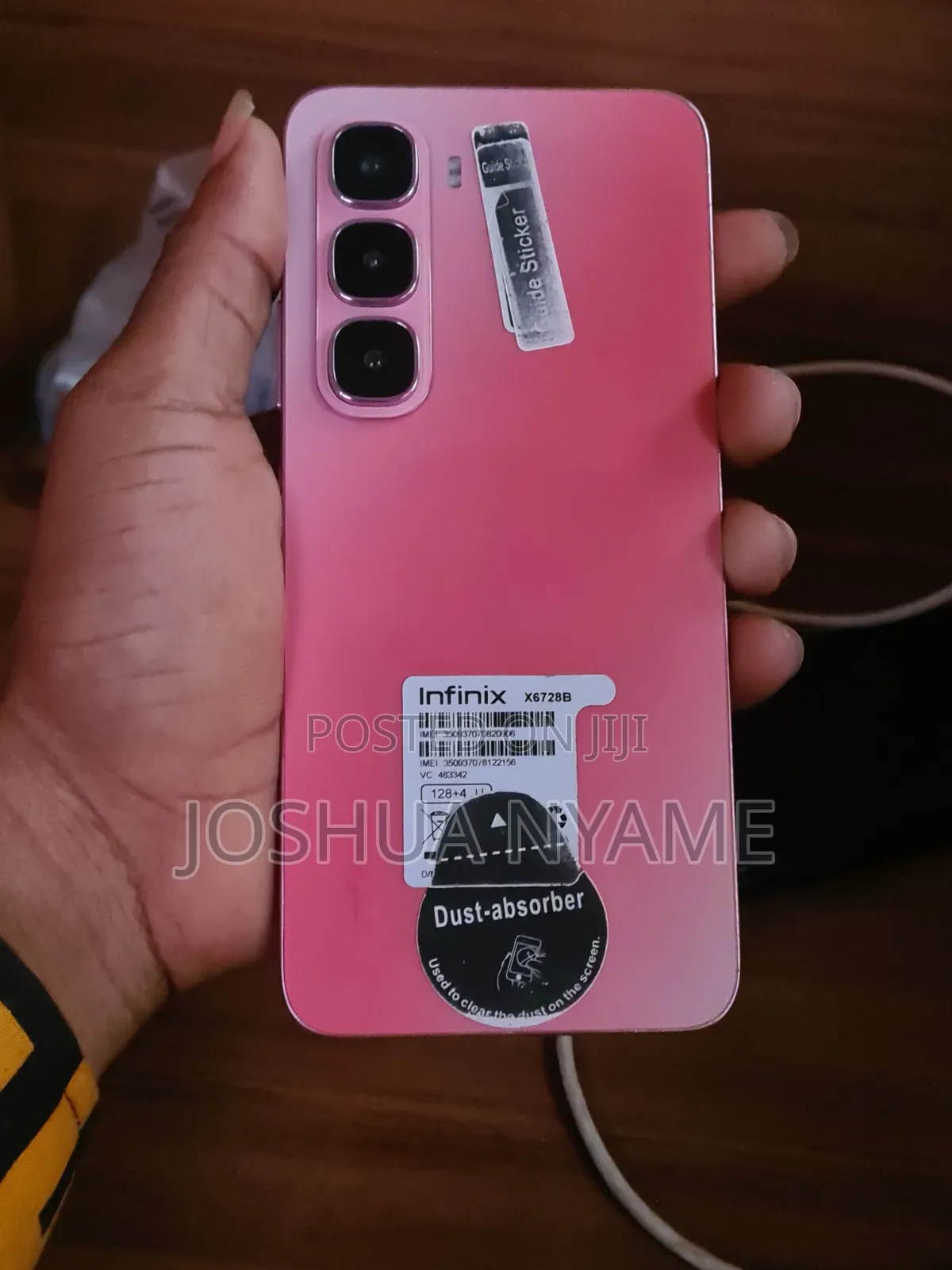 Infinix Hot 60i 128 GB Pink
