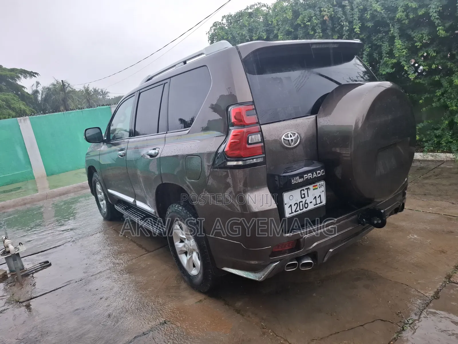 Toyota Land Cruiser Prado 2.7 i 2011 Brown